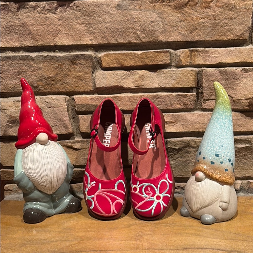 Camper Embroidered Mary Janes!